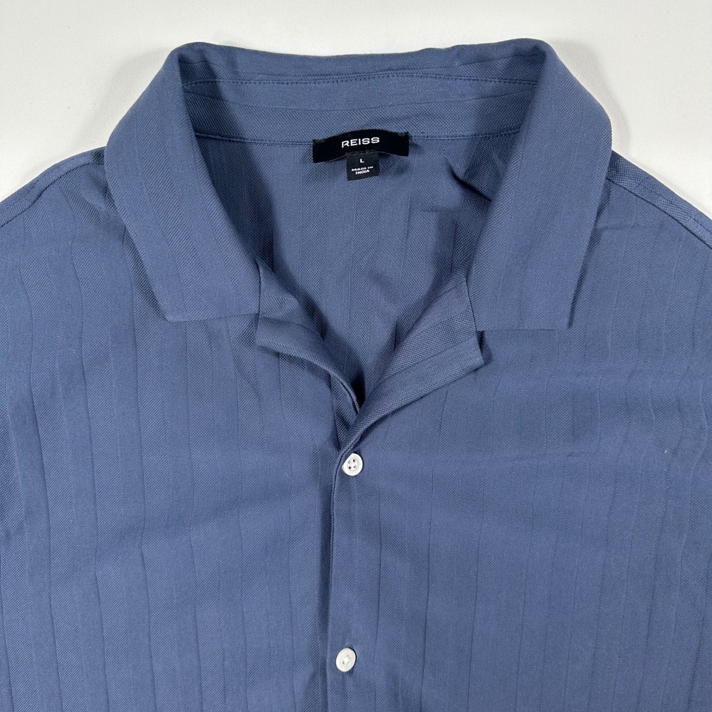 Reiss Button Up Shirt Mens Large Textured Vertical Stripe Short Sleeve Blue